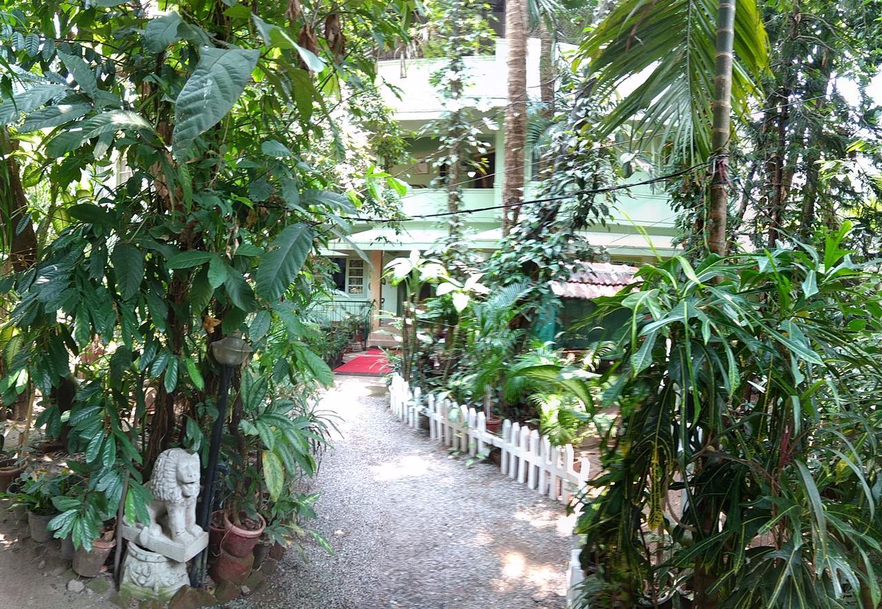 Green Woods Bethlehem Kochi エクステリア 写真